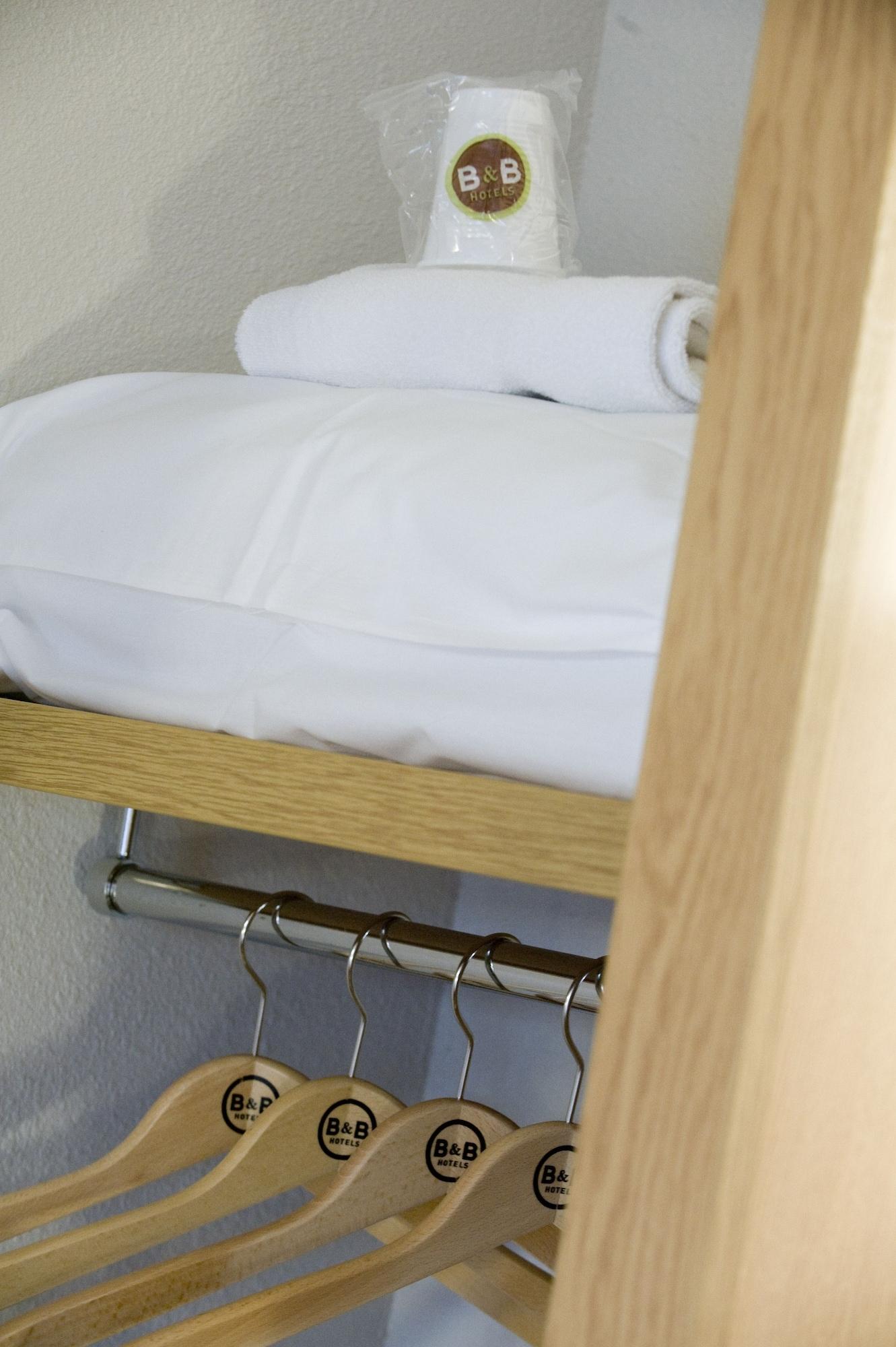 B&B Hotel Frejus Puget-Sur-Argens Kültér fotó