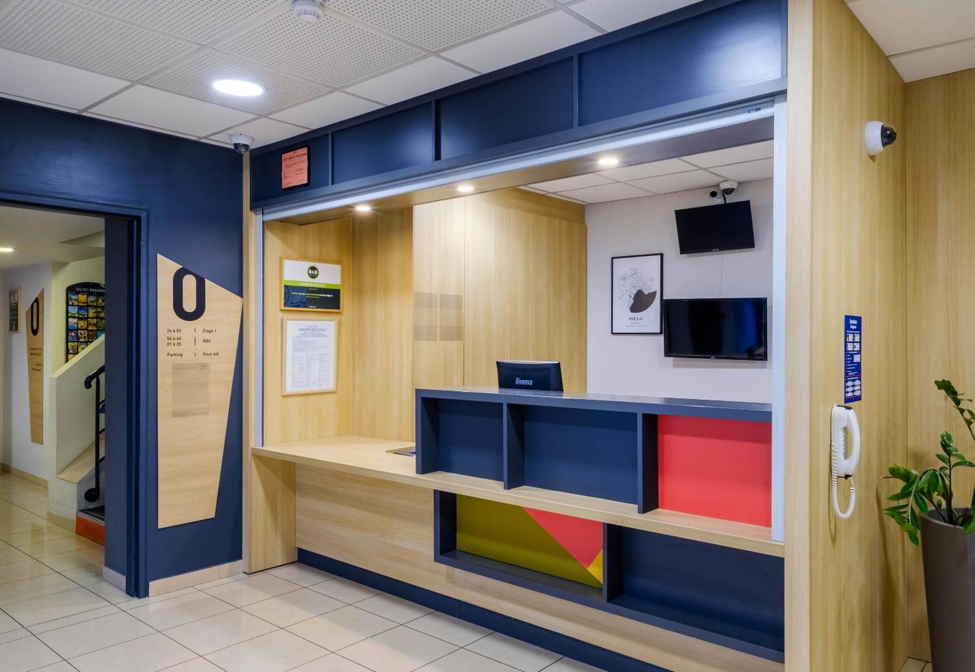 B&B Hotel Frejus Puget-Sur-Argens Kültér fotó