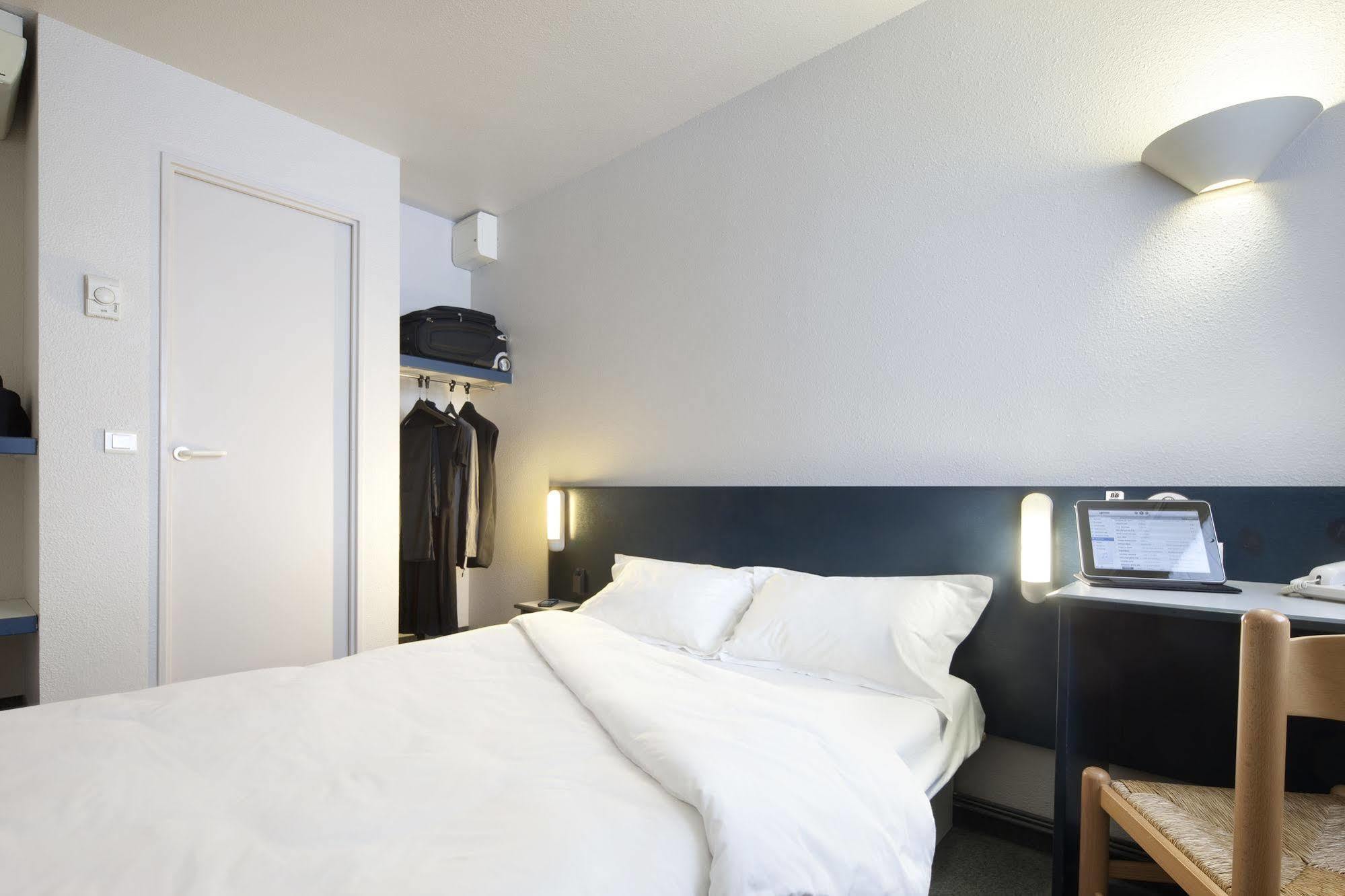 B&B Hotel Frejus Puget-Sur-Argens Kültér fotó