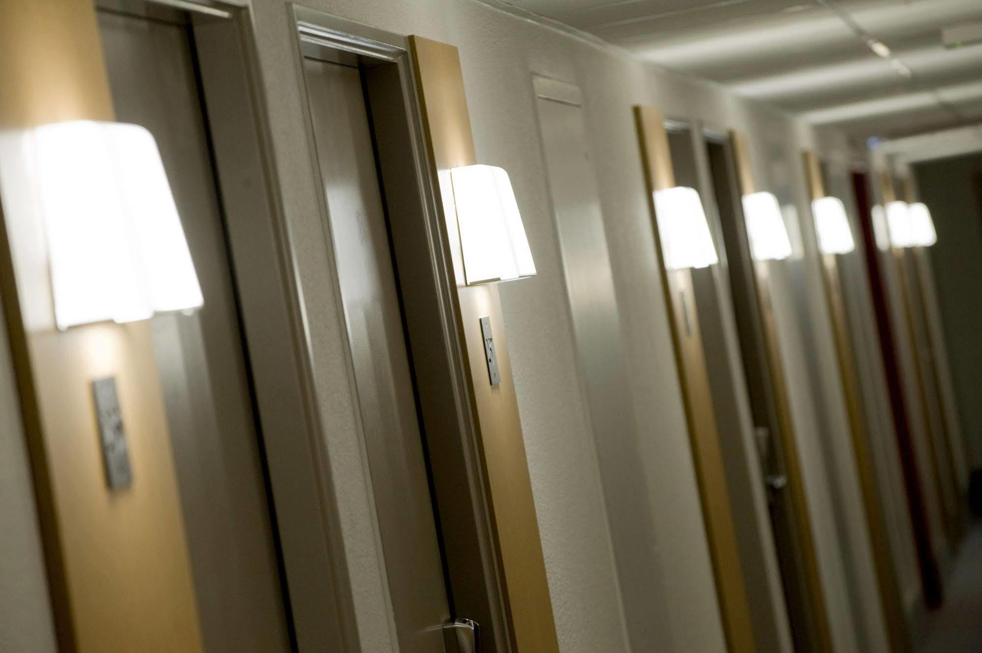 B&B Hotel Frejus Puget-Sur-Argens Kültér fotó